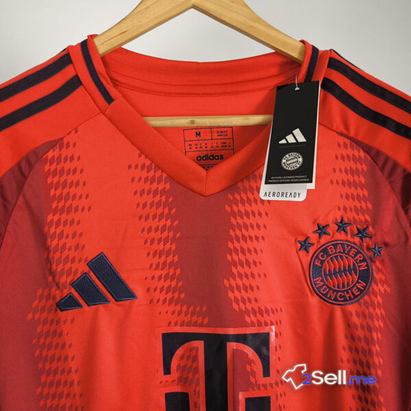 Prima Maglia Bayern Monaco 24/25 (Versione Fan) - Taglia M - immagine 2