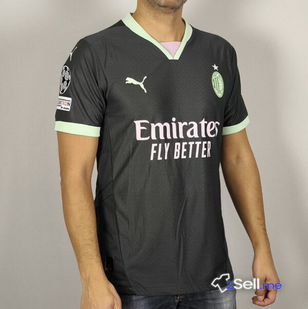 Terza Maglia AC Milan 24/25 Theo Hernandez (Versione Player) - Taglia L - immagine 11