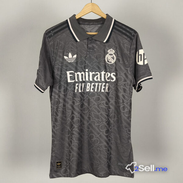 Terza Maglia Real Madrid 24/25 Mbappé (Versione Player) - Taglia L