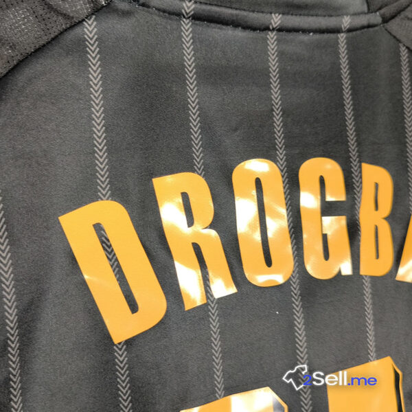 Terza Maglia Retrò Chelsea FC 10/11 Drogba (Versione Fan) - Taglia M - immagine 10