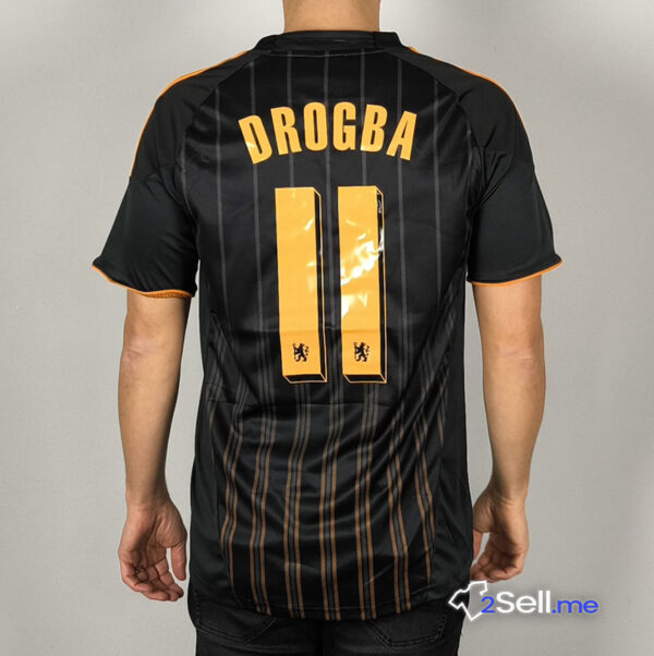 Terza Maglia Retrò Chelsea FC 10/11 Drogba (Versione Fan) - Taglia M - immagine 12