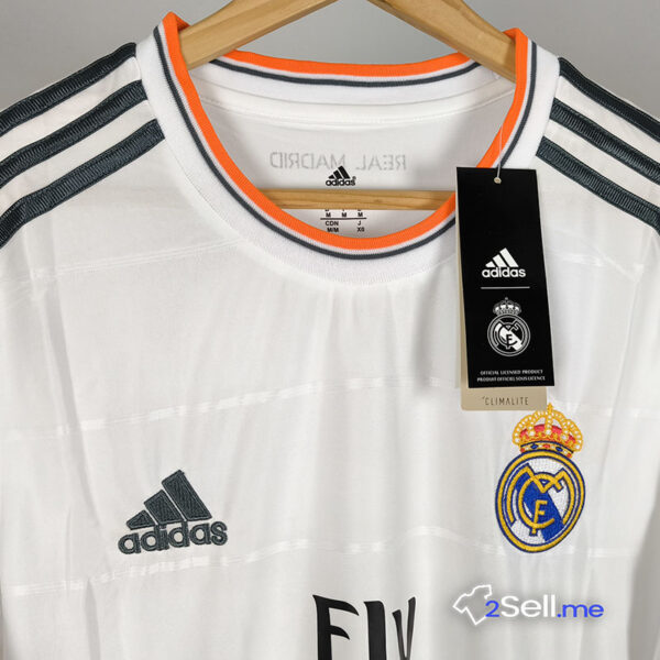 Prima Maglia Retrò Real Madrid 13/14 Benzema (Versione Fan) - Taglia M - immagine 2