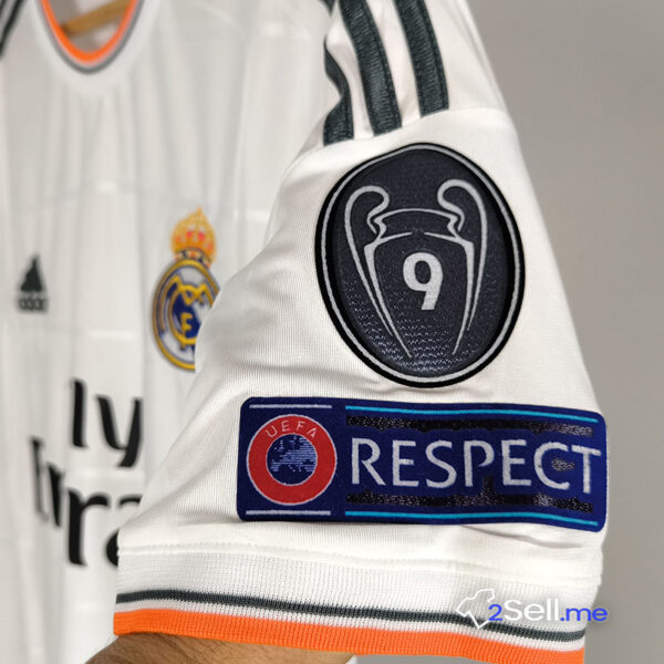 Prima Maglia Retrò Real Madrid 13/14 Benzema (Versione Fan) - Taglia M - immagine 9